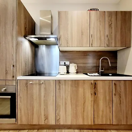 Le Sade 1er Et Le Sade 2nd - 2 Au Coeur D'antibes