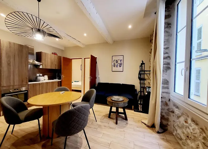 Le Sade 1er Et Le Sade 2nd - 2 Au Coeur D'antibes